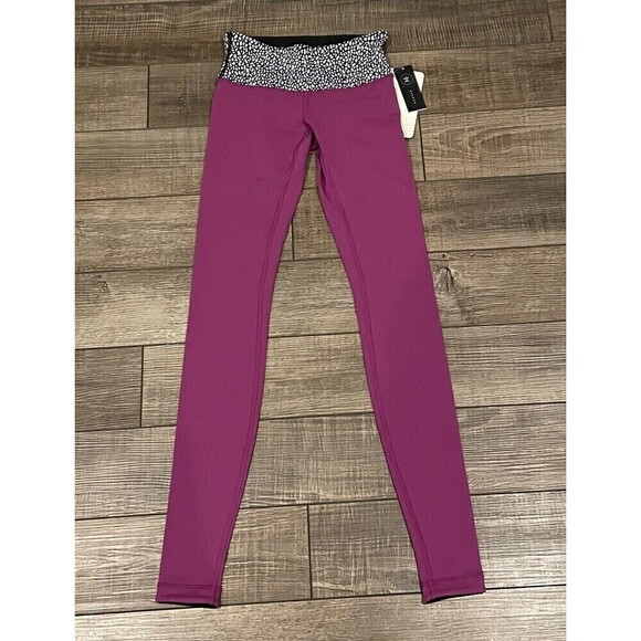 NWT LULULEMON WUNDER UNDER PANT III RVS LUON MID RISE LEGGINGS 2 NEW REVERSIBLE - Picture 3 of 16